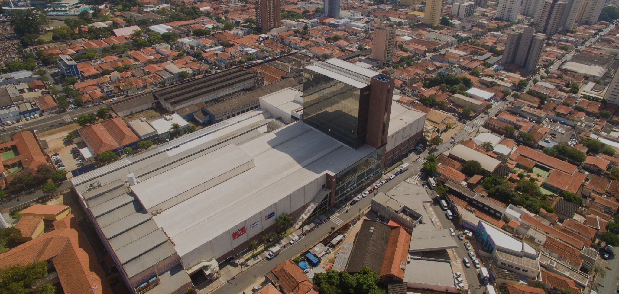 Banner no Pátio Limeira Shopping